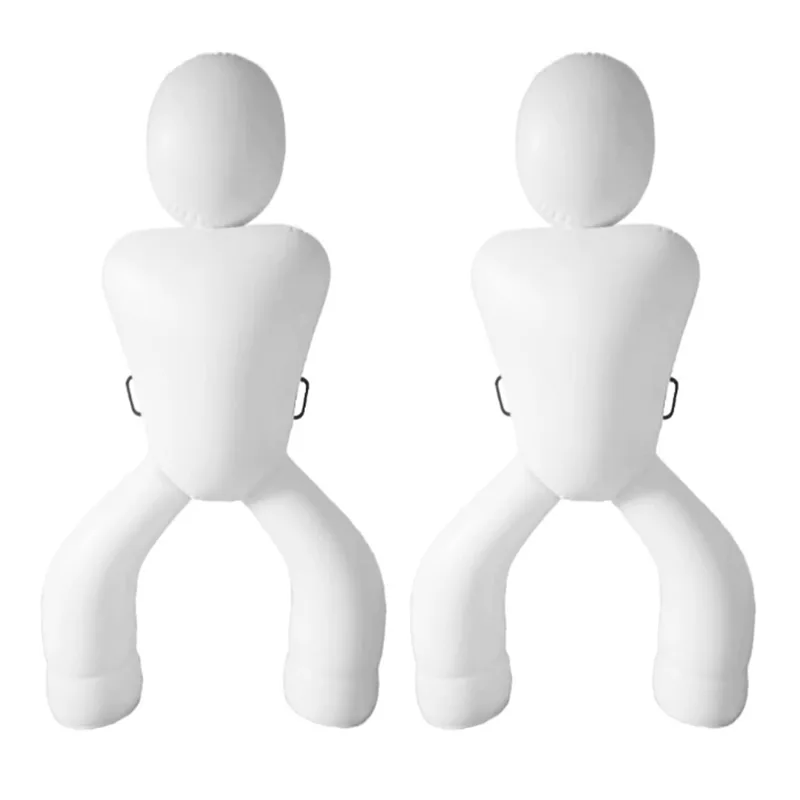 Maniquí de fútbol inflable